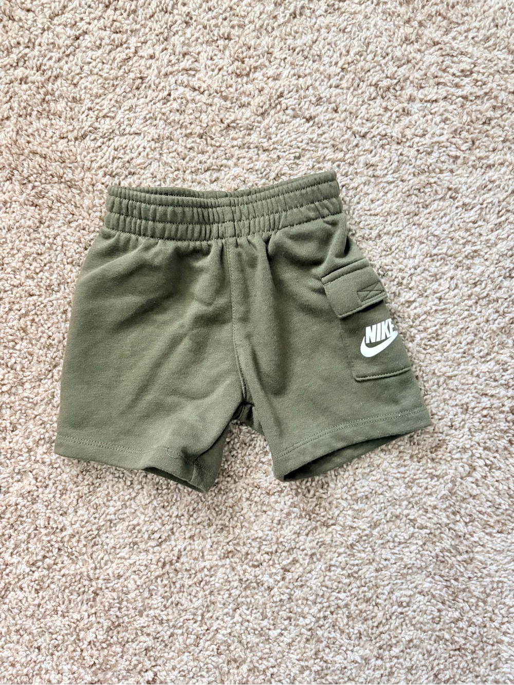 Nike Toddler Club Fleece Cargo Shorts Olive Green 18M USED